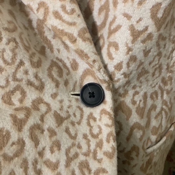 NWT Nine West Cream Tan Long Leopard Coat Size Medium Retail $118 - Picture 5 of 11
